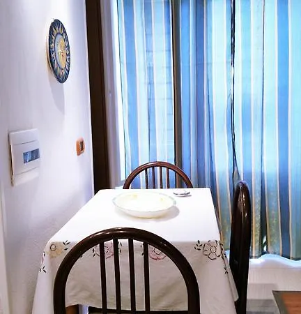 Apartment Studio Flat Maddy Vietri sul Mare