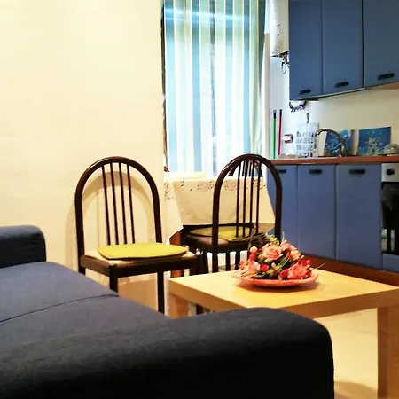 Studio Flat Maddy *